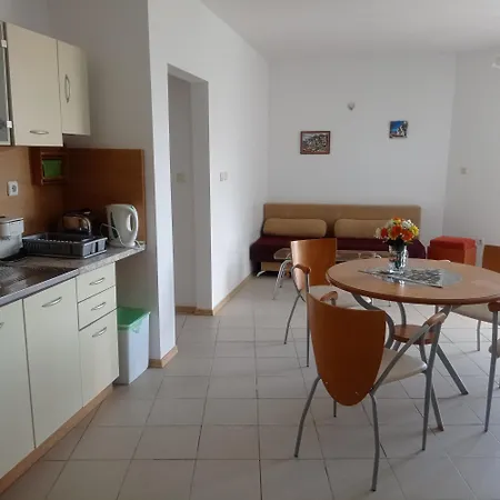 Modern 2 Bedroom In Top Location In Just 150 Meters From Casino Platinum アパート *