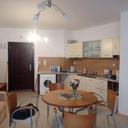 Appartement Modern 2 Bedroom In Location In Sunny Just 150 Meters From Casino Platinum